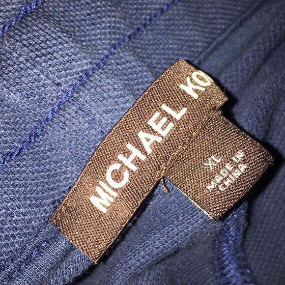 Michael Kors navy blue shorts - Picture 4 of 7